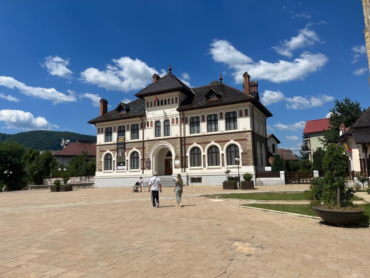 Cazare David Si Familia . Piatra Neamţ Buitenkant foto